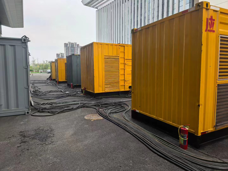 镶黄不同季节柴油发电机组保养有哪些注意事项?